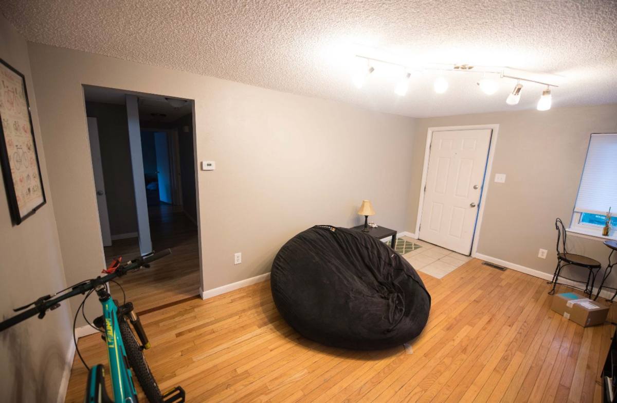 House for rent at 2755 S Delaware St, Englewood, CO 80110