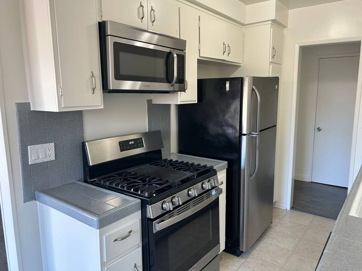 Apartment for rent at 1333 S Bundy Dr, Los Angeles, CA 90025