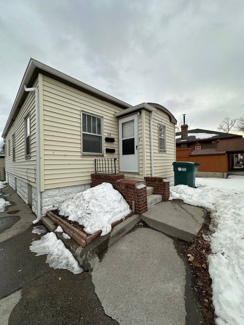 Apartment for rent at 634 Lewis Ave, Billings, MT 59101