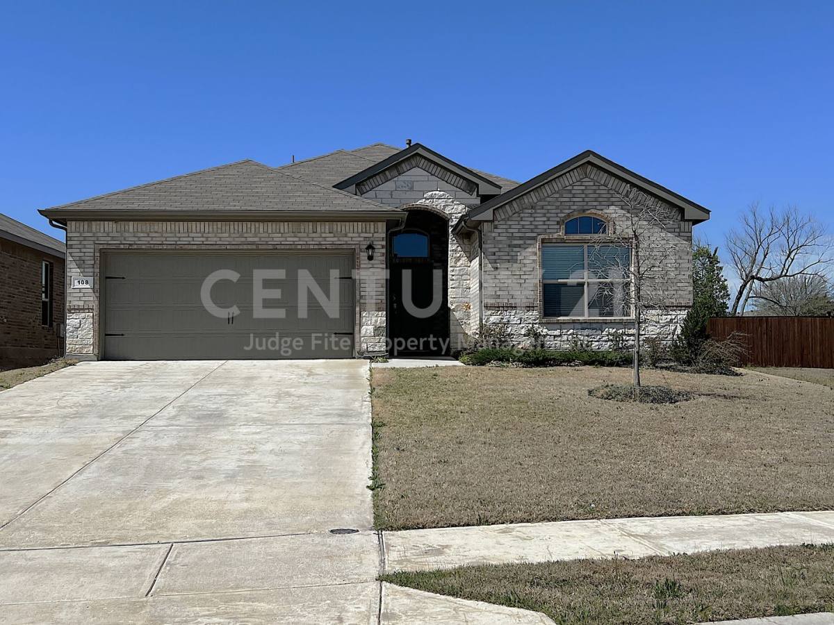 House for rent at 108 Birch Forest Lane, Boyd, TX 76023