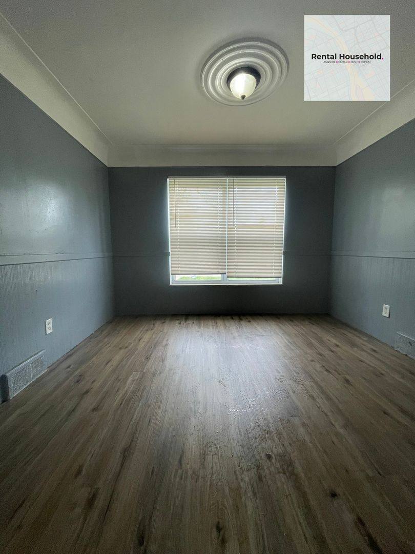 House for rent at 18010 Lesure St, Detroit, MI 48235