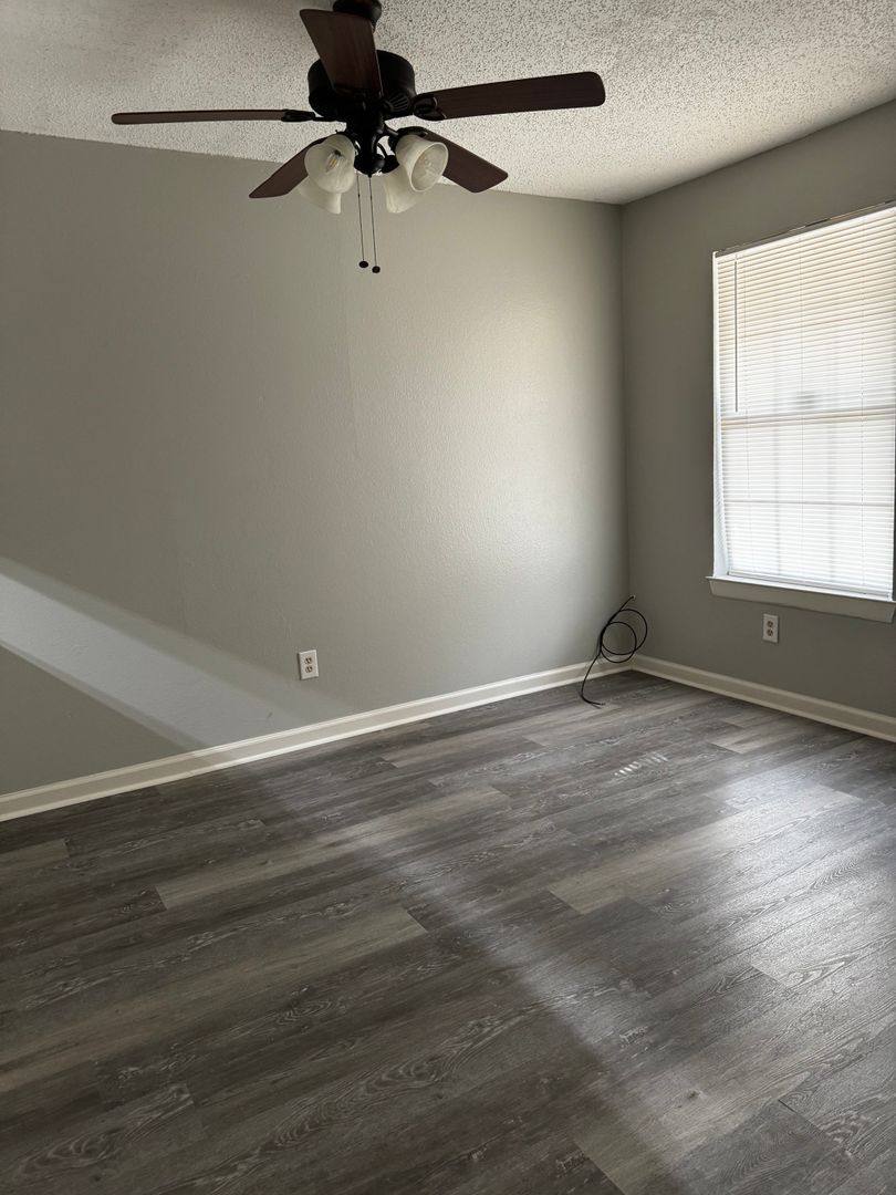 Apartment for rent at 2005 S 8th, Waco, TX 76706