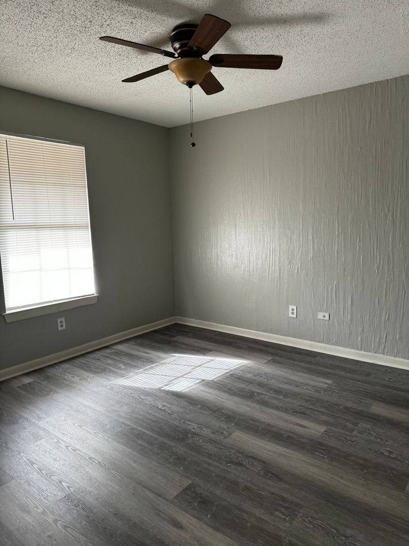 Apartment for rent at 2005 S 8th, Waco, TX 76706
