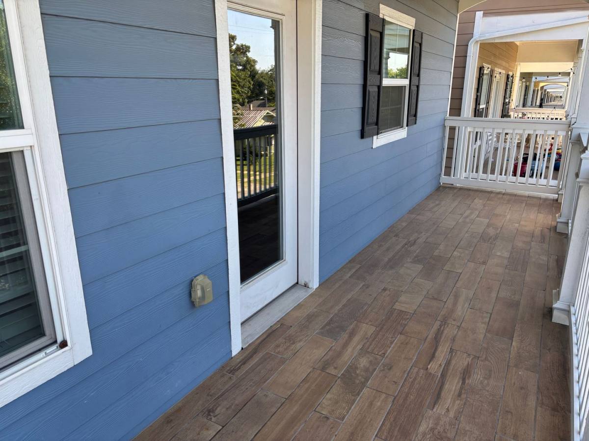 Townhouse for rent at 301 N Woods St, Sherman, TX 75092