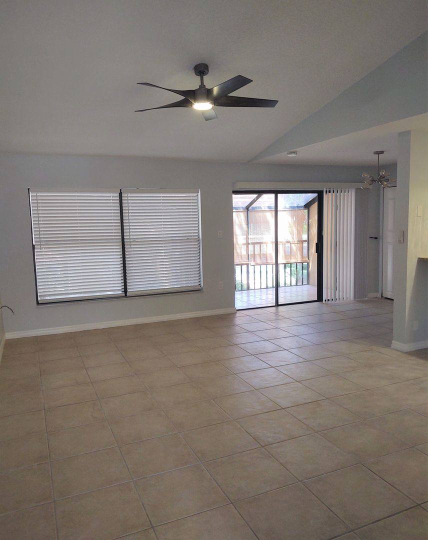 Condo for rent at 4707 Chevy Place, Orlando, FL 32811