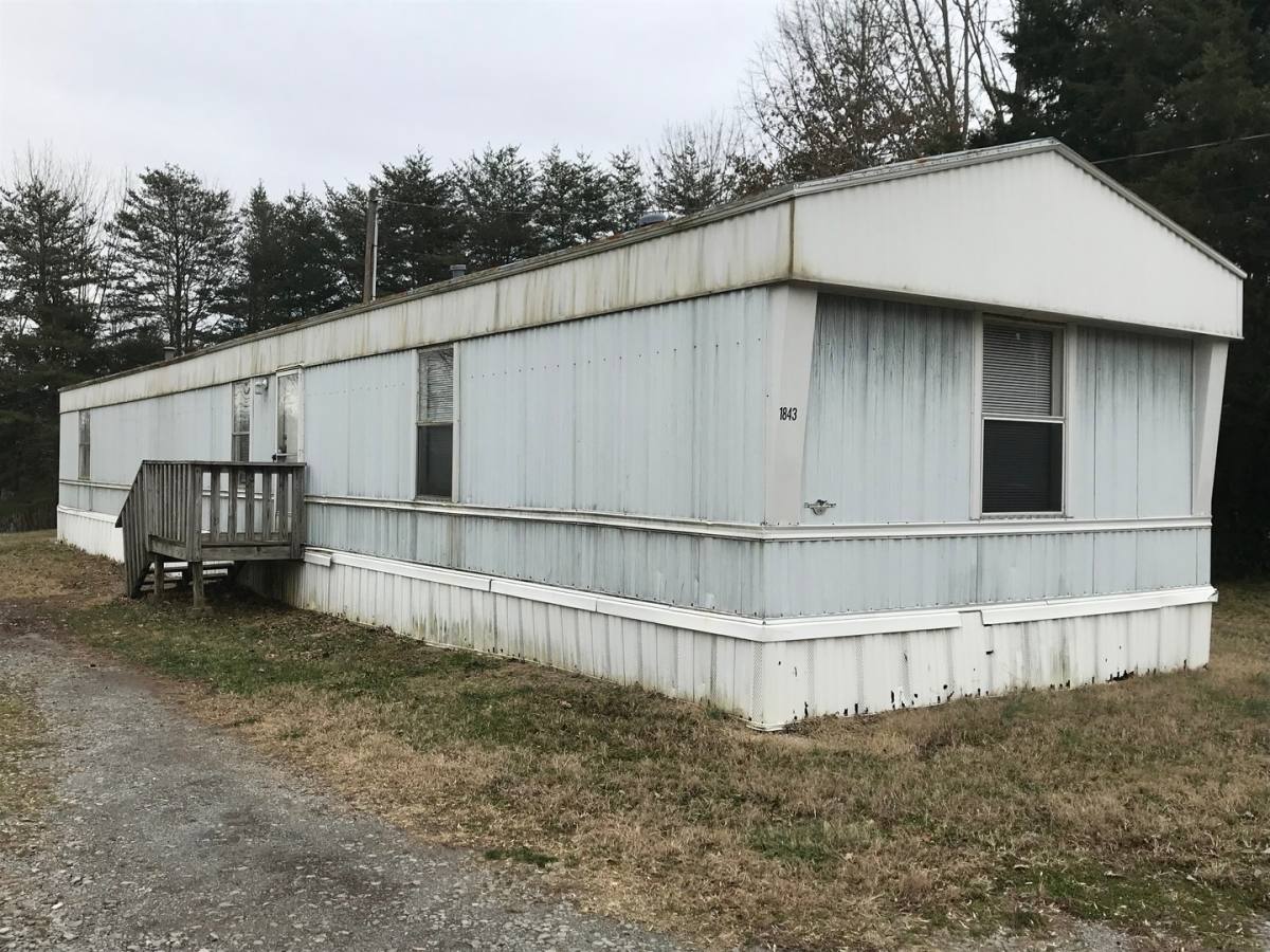 House for rent at 1843 Evans Rd, Clarksville, TN 37042