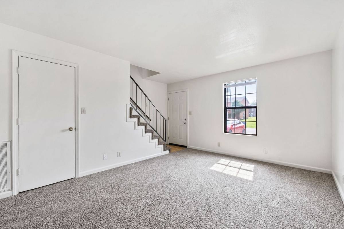 Apartment for rent at 276 Northridge Dr, Clarksville, TN 37042