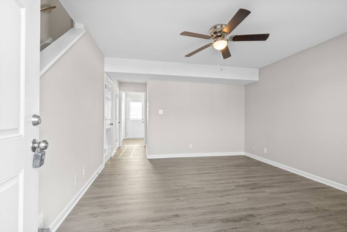 Apartment for rent at 1870 Waters Edge, Clarksville, TN 37043