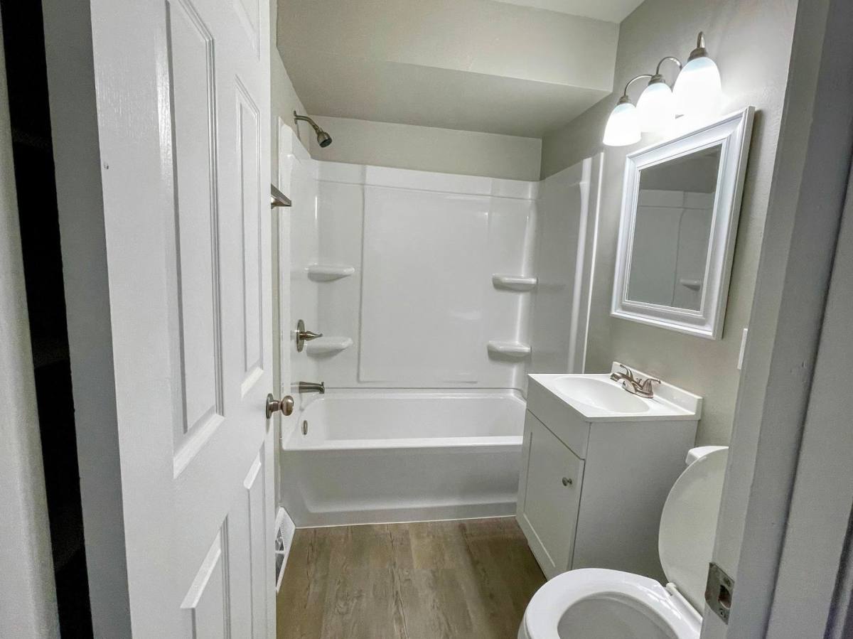 Apartment for rent at 811 Greenwood Court, Oshkosh, WI 54901