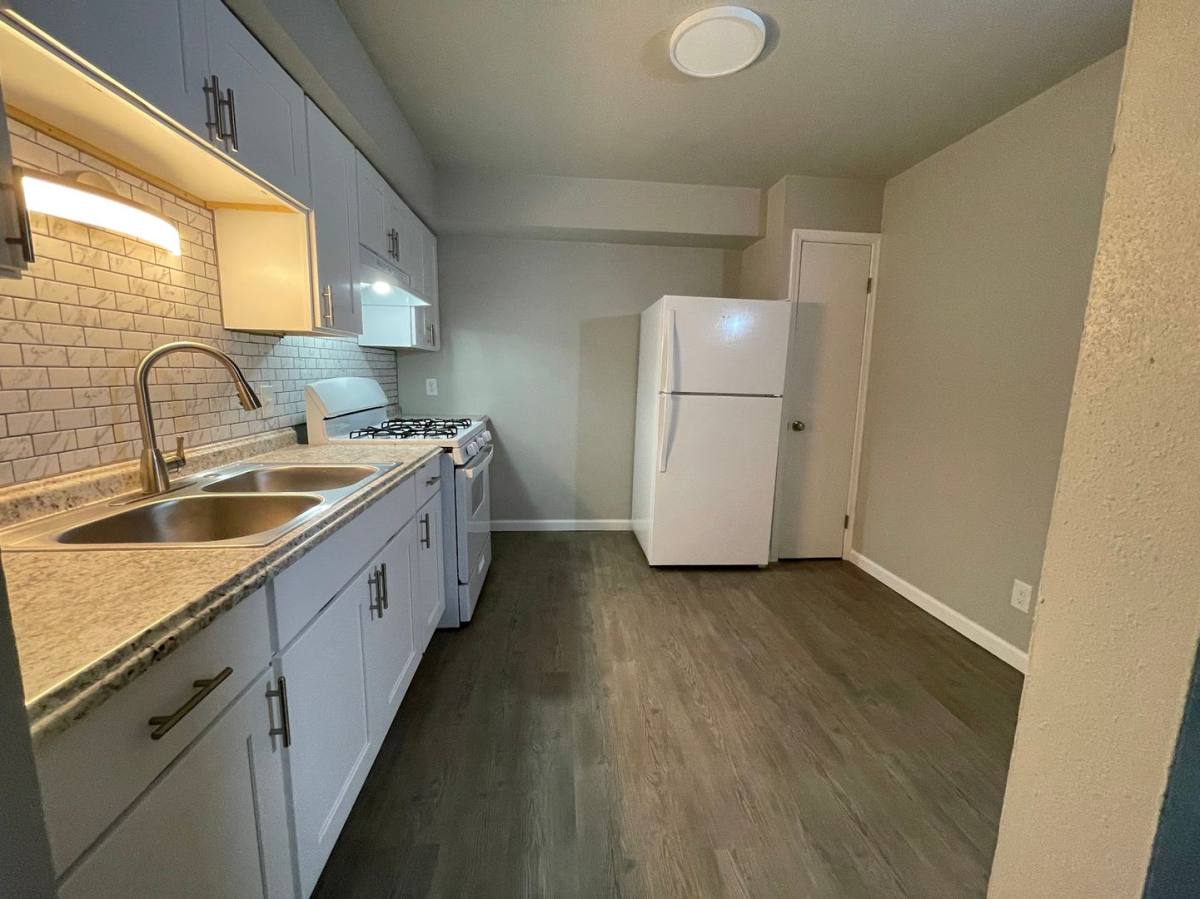 Apartment for rent at 811 Greenwood Court, Oshkosh, WI 54901