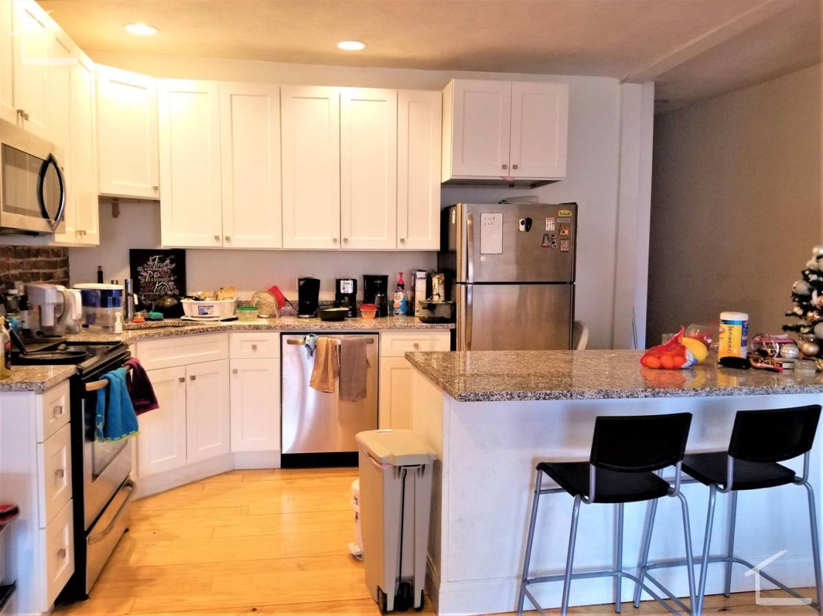 Apartment for rent at 610 Columbus #2, Boston, MA 02118