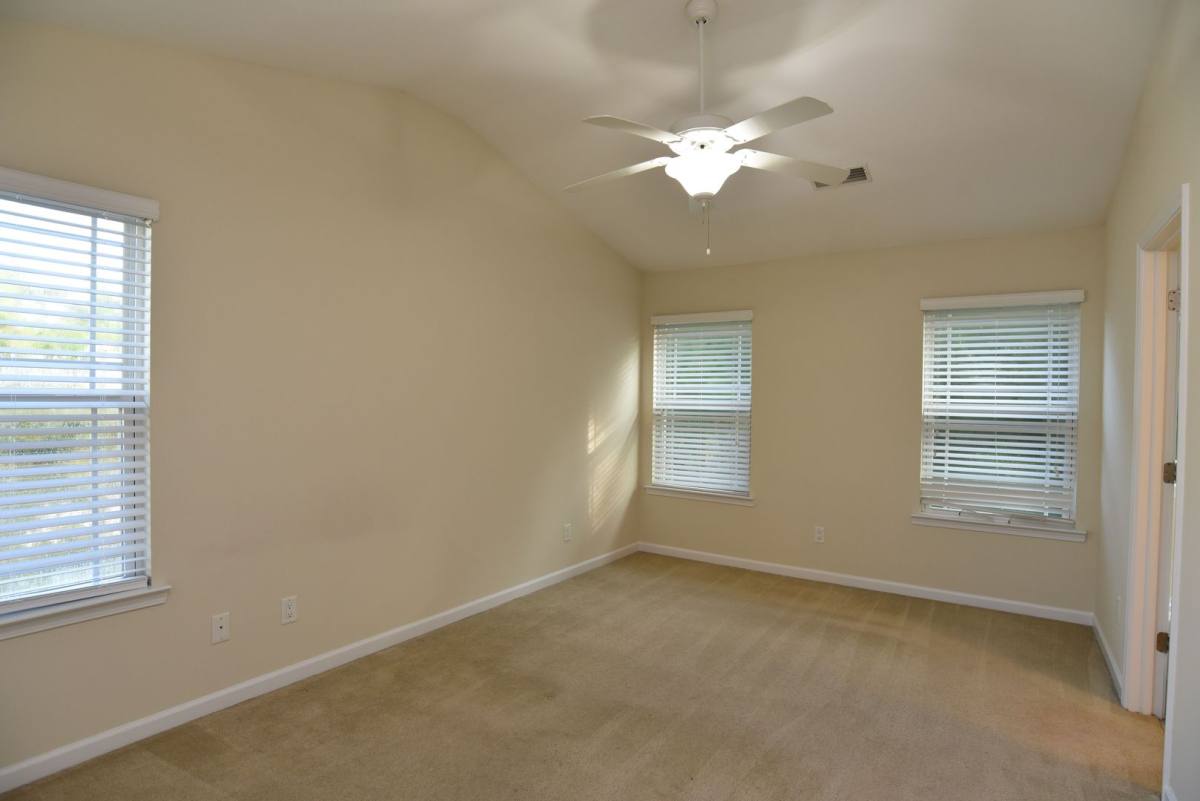 Townhouse for rent at 32 Winter Lake Circle, Port Wentworth, GA 31407