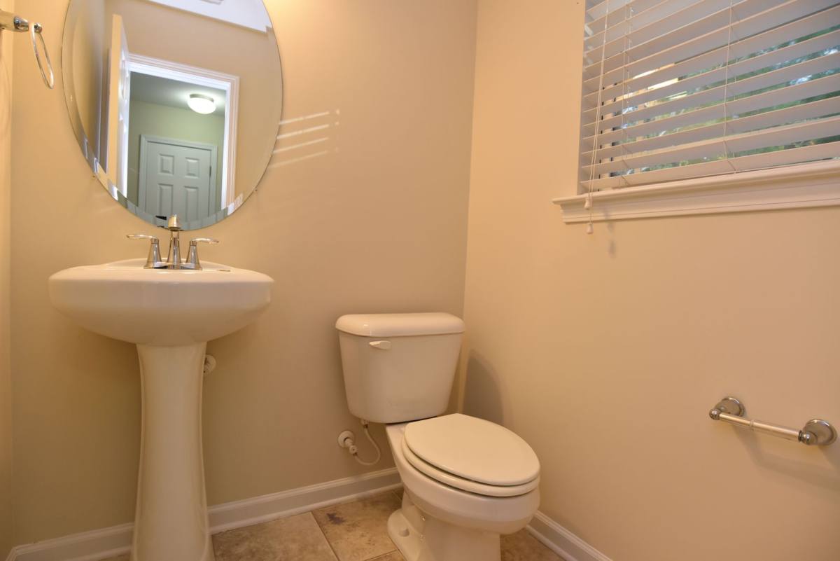Townhouse for rent at 32 Winter Lake Circle, Port Wentworth, GA 31407