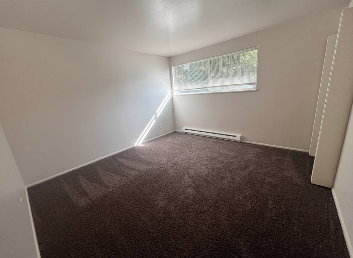 Apartment for rent at 2727 NE 125th St, Seattle, WA 98125