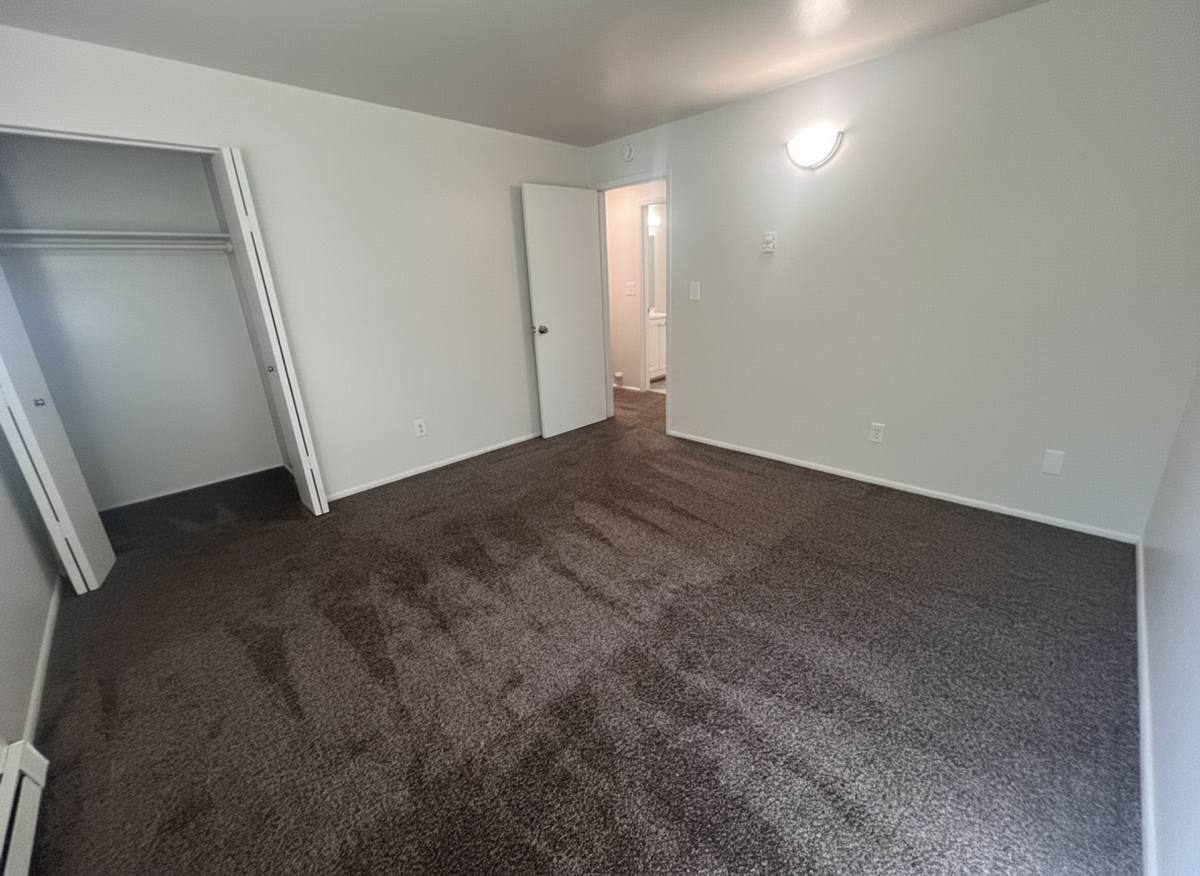 Apartment for rent at 2727 NE 125th St, Seattle, WA 98125