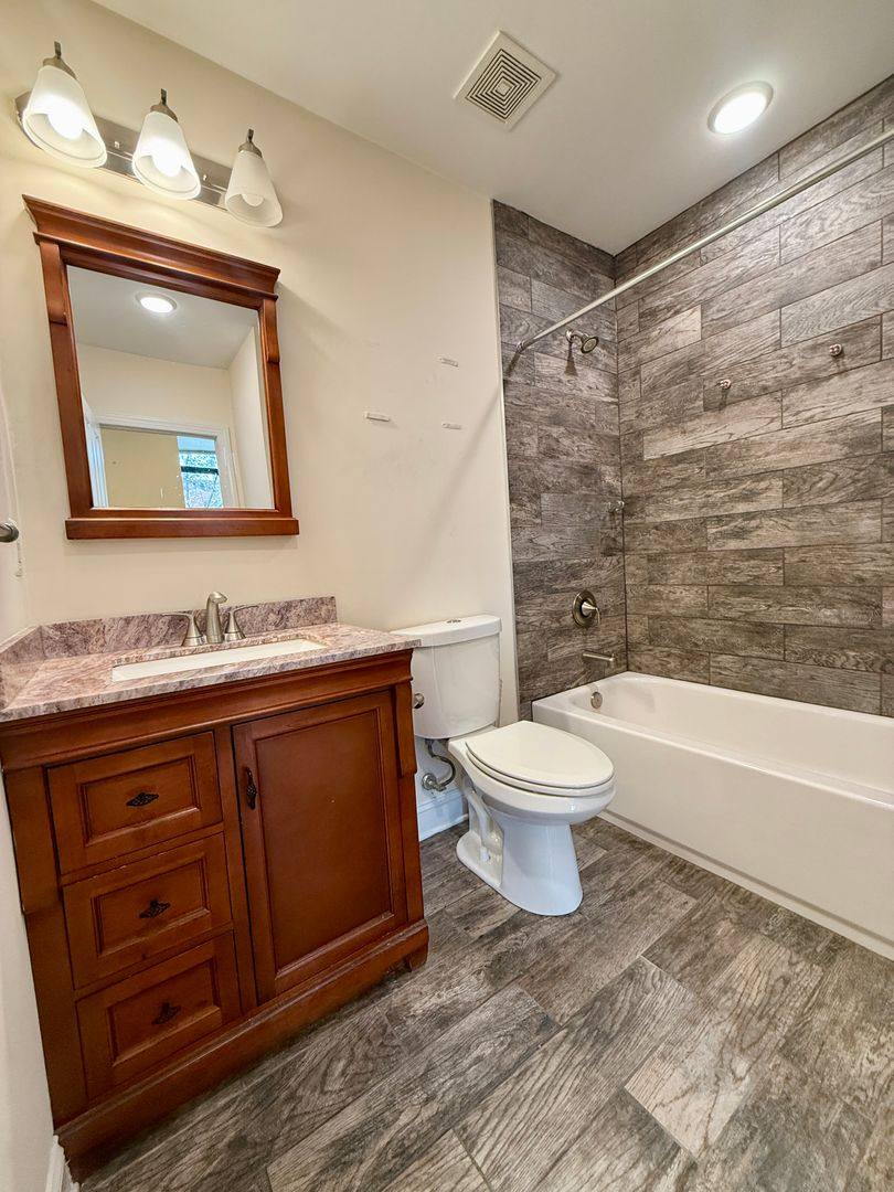 Apartment for rent at 201 S Conkling St, Baltimore, MD 21224