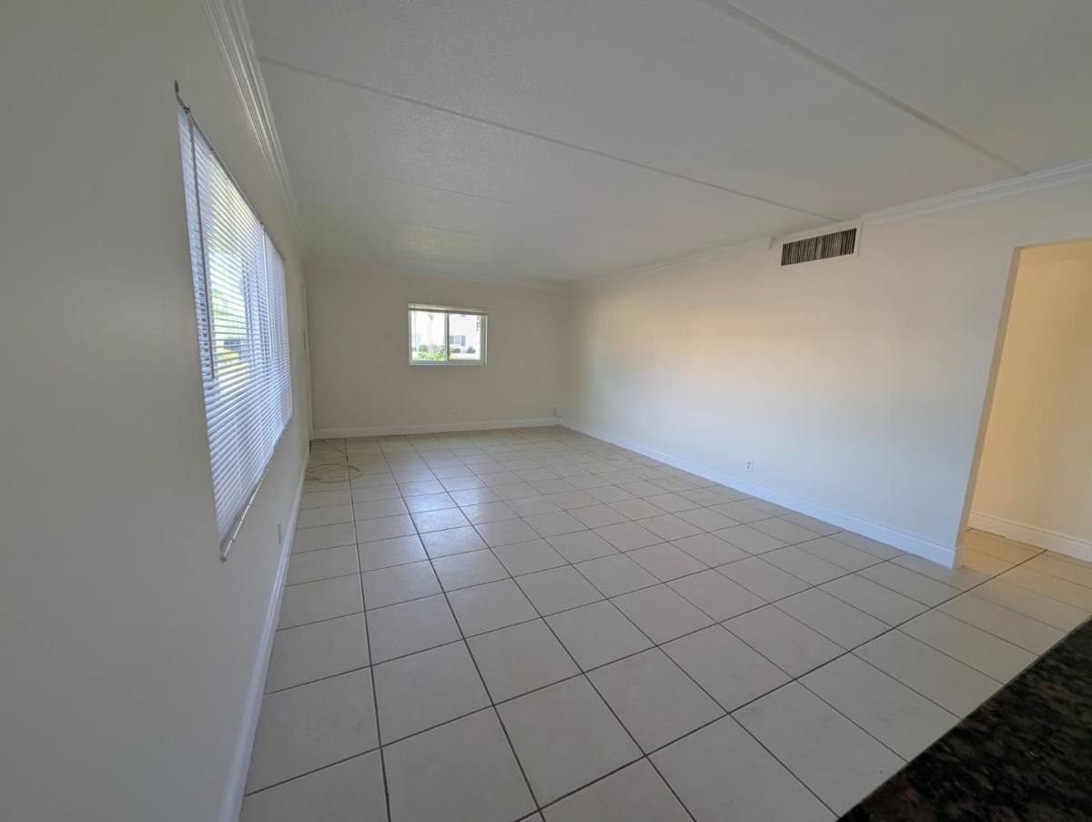 Apartment for rent at 817 Lighthouse Dr, North Palm Beach, FL 33408