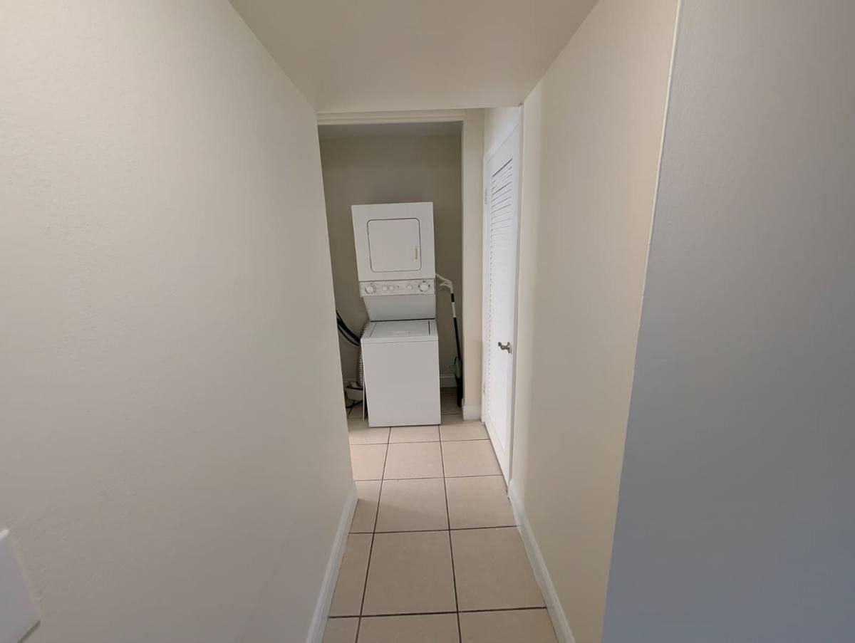 Apartment for rent at 817 Lighthouse Dr, North Palm Beach, FL 33408