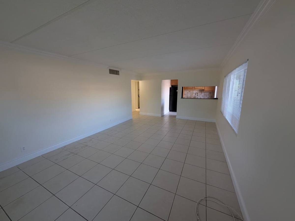 Apartment for rent at 817 Lighthouse Dr, North Palm Beach, FL 33408