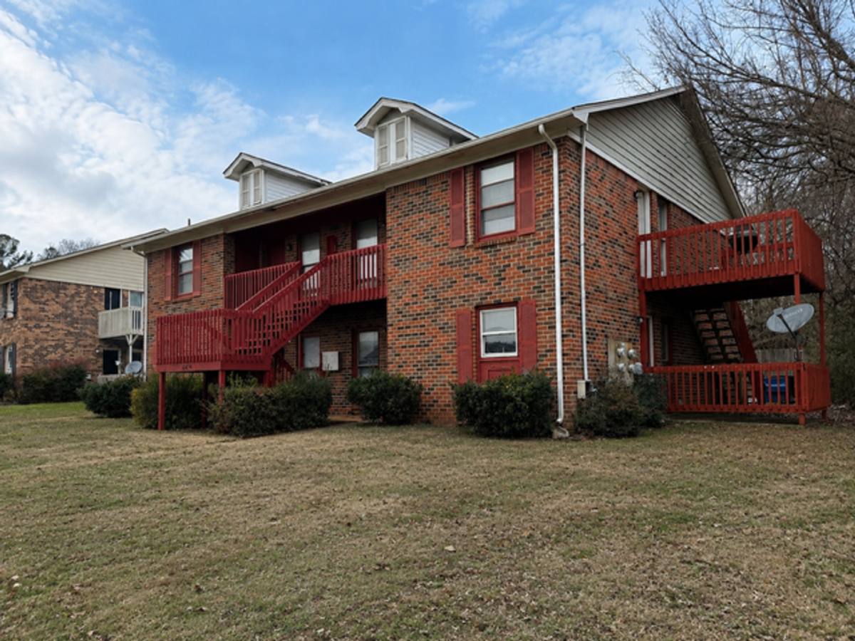 Apartment for rent at 4414 Bonnell Dr NW, Huntsville, AL 35816