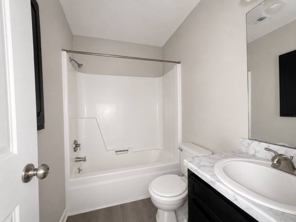 Apartment for rent at 4414 Bonnell Dr NW, Huntsville, AL 35816
