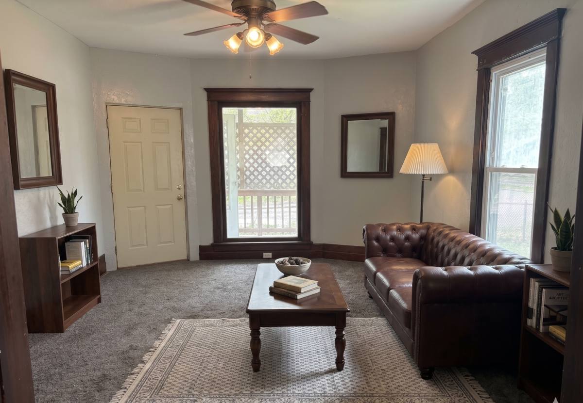 House for rent at 203 Reed St, Waterloo, IA 50703