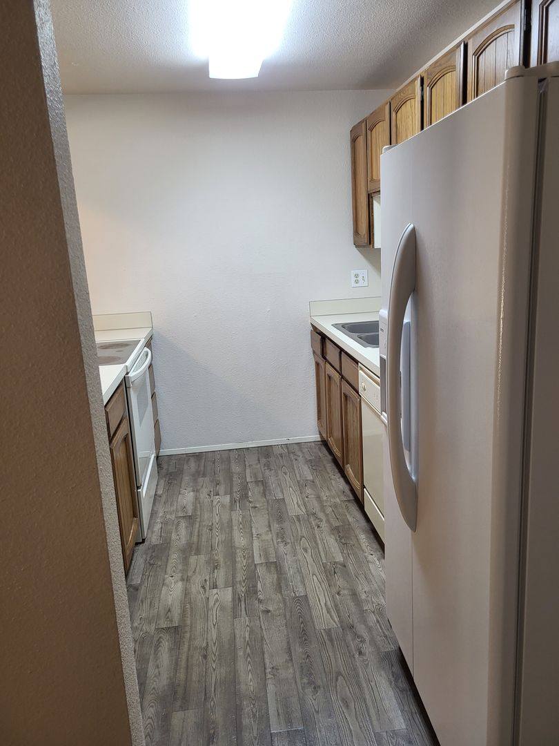 Townhouse for rent at 928 Blue Heron Ave NE, Bainbridge Island, WA 98110
