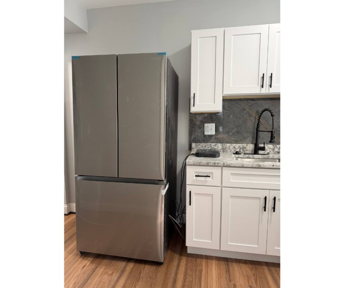 Apartment for rent at 101 N Edgewood St, Baltimore, MD 21229