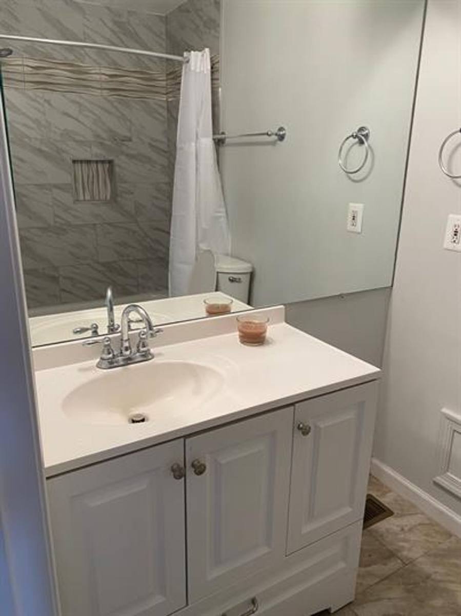 Apartment for rent at 306 N Fremont Ave, Baltimore, MD 21201