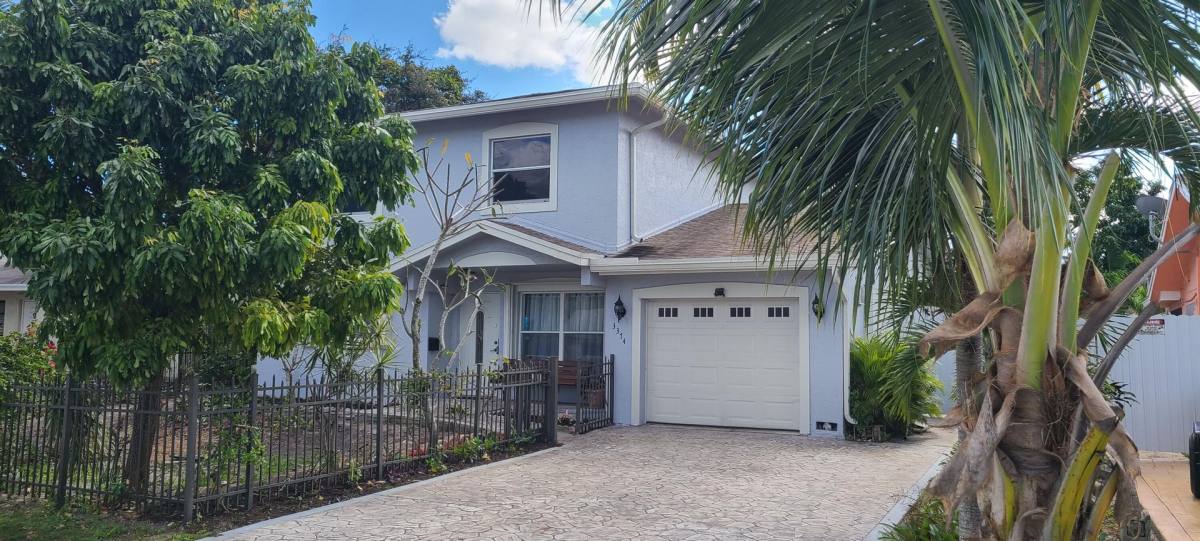 House for rent at 3374 NW 64th St, Fort Lauderdale, FL 33309