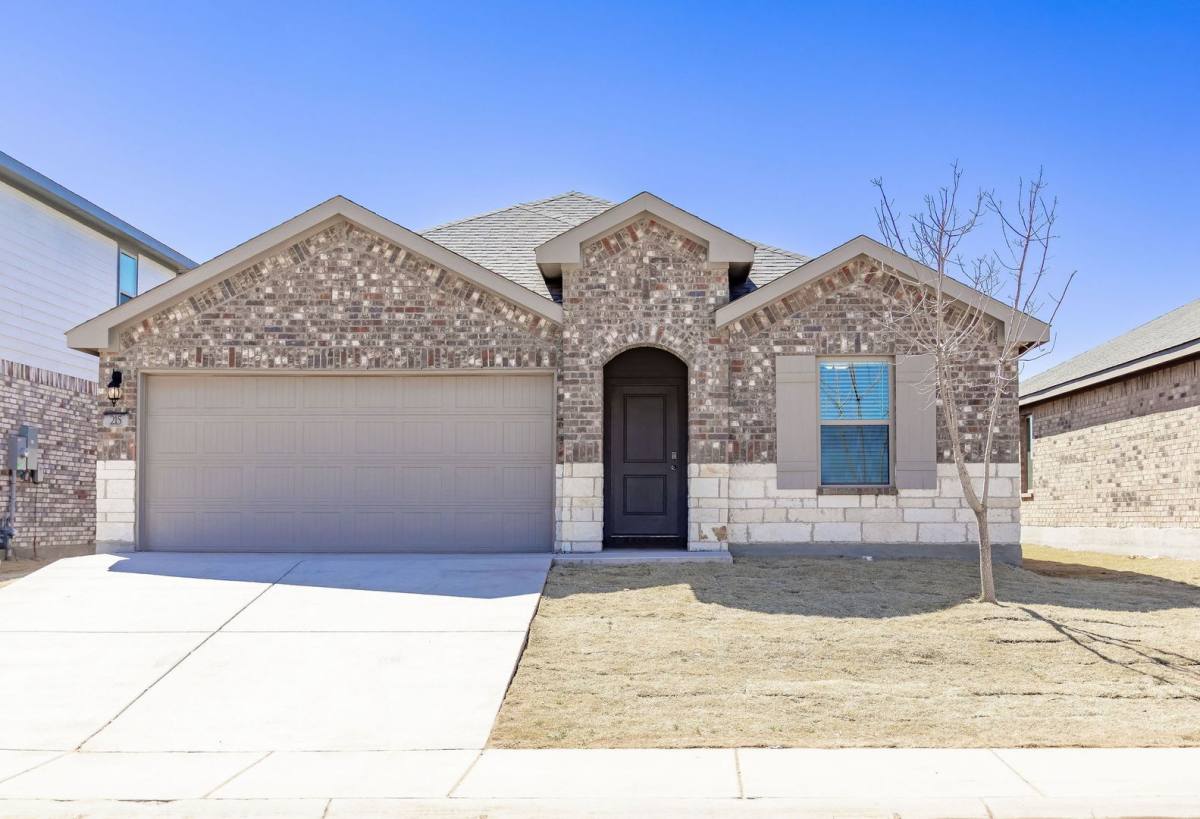 House for rent at 215 14th St, Wolfforth, TX 79382