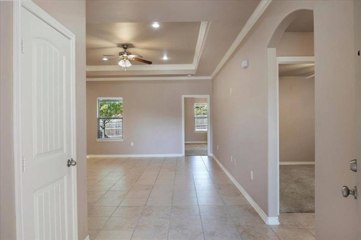 Townhouse for rent at 4011 Stonebridge Dr, Tyler, TX 75707