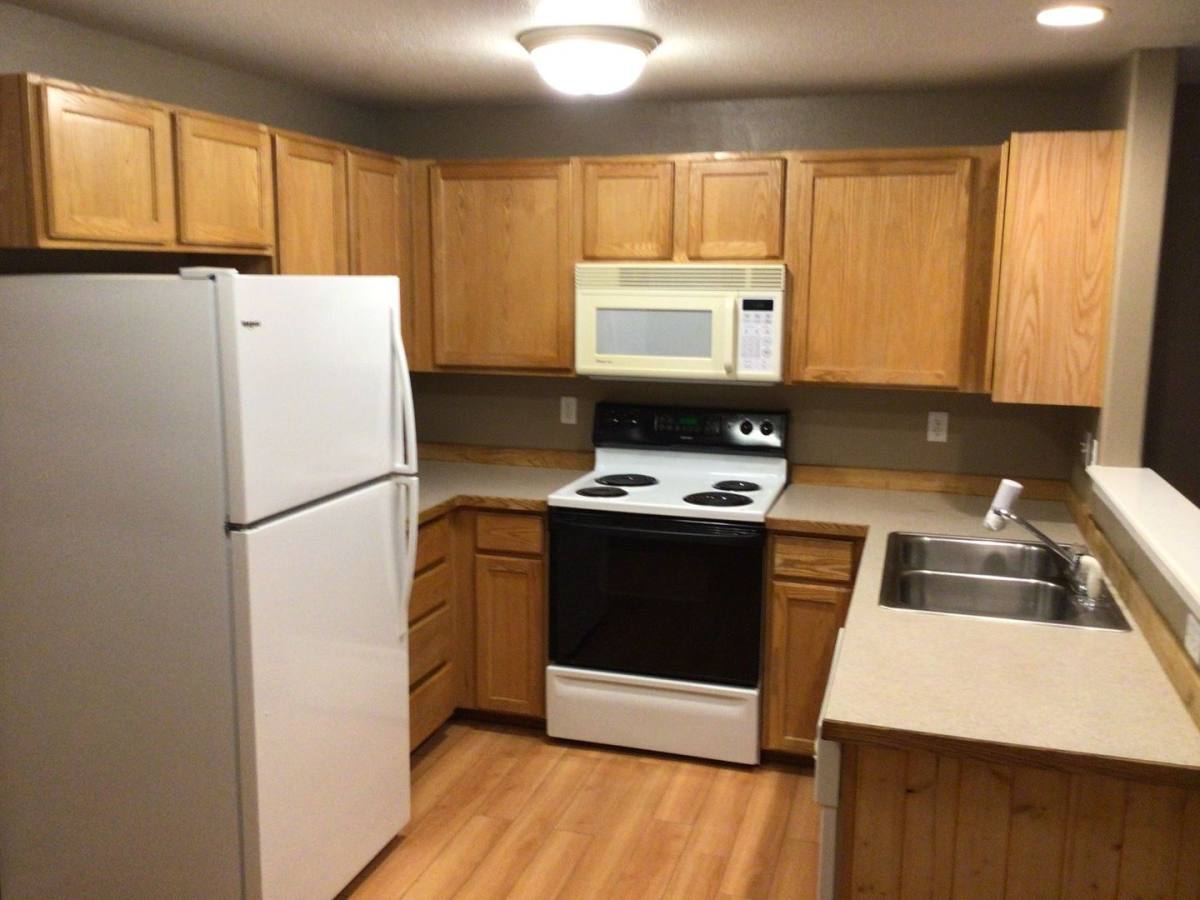 Apartment for rent at 2641 NW Cedar Ave, Redmond, OR 97756