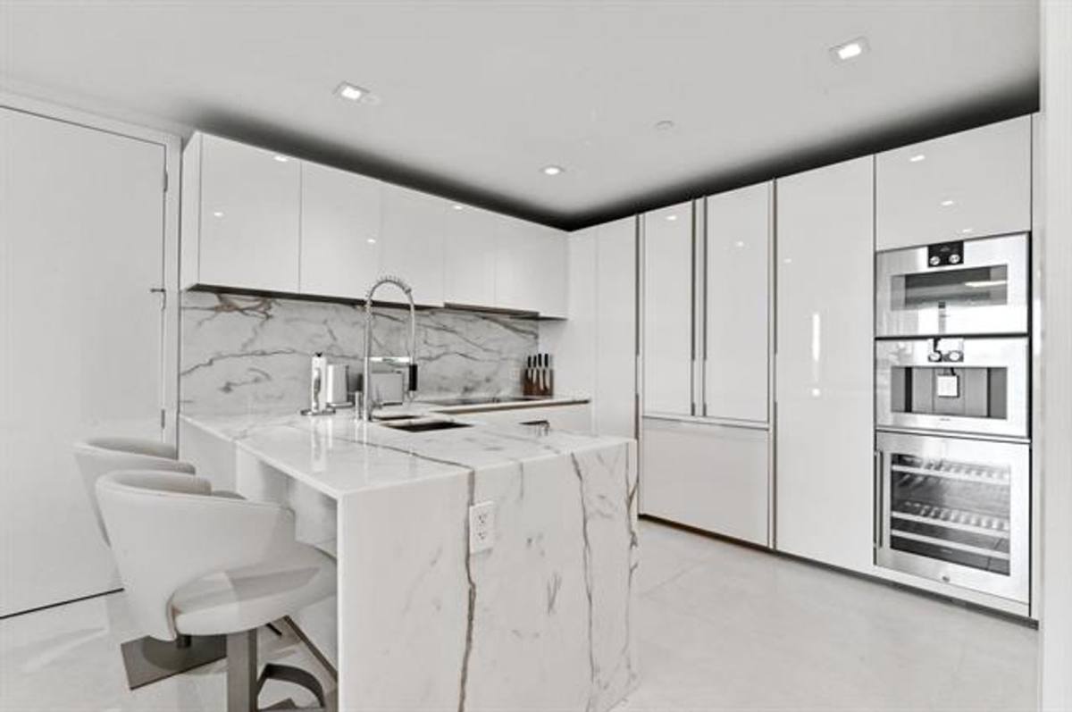 Apartment for rent at 10203 Collins Ave, Miami Beach, FL 33154