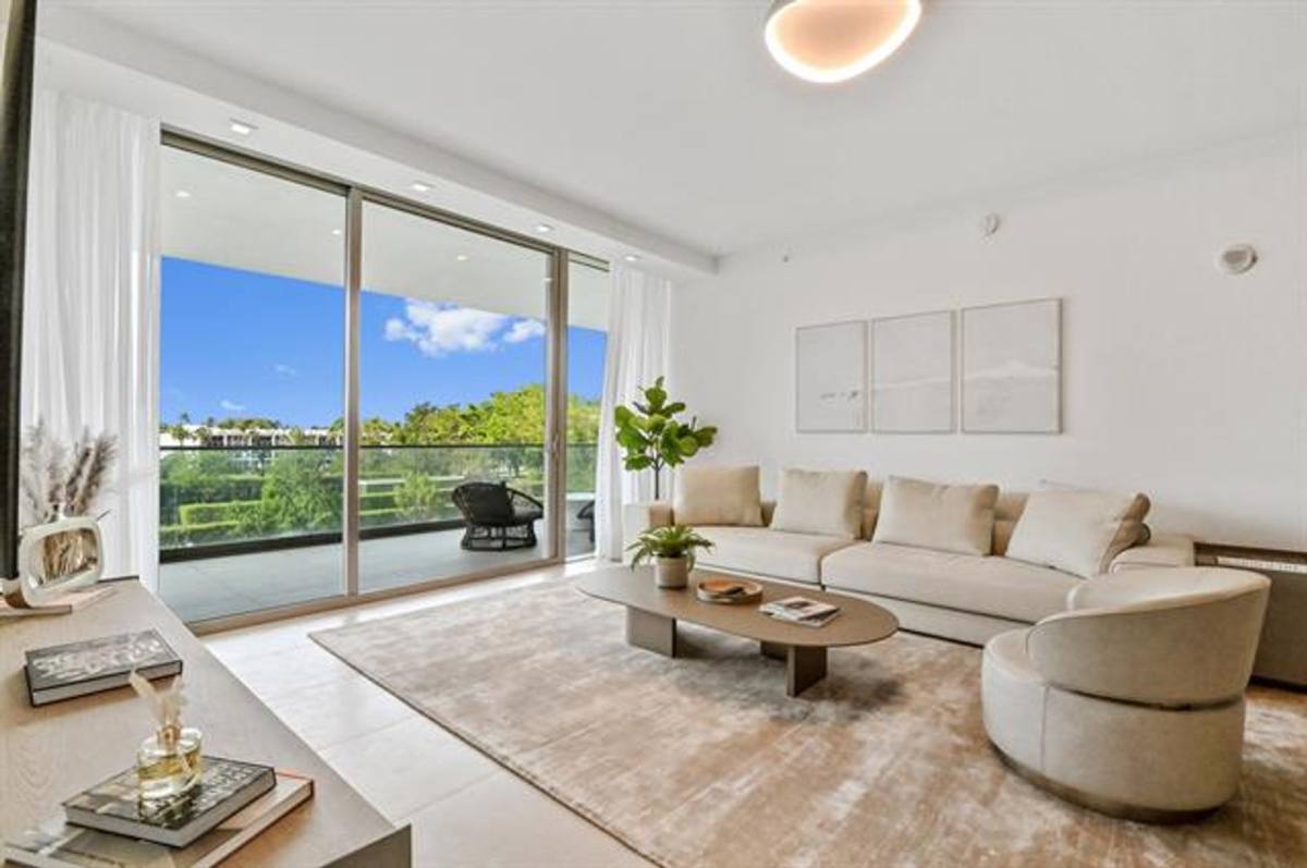 Apartment for rent at 10203 Collins Ave, Miami Beach, FL 33154