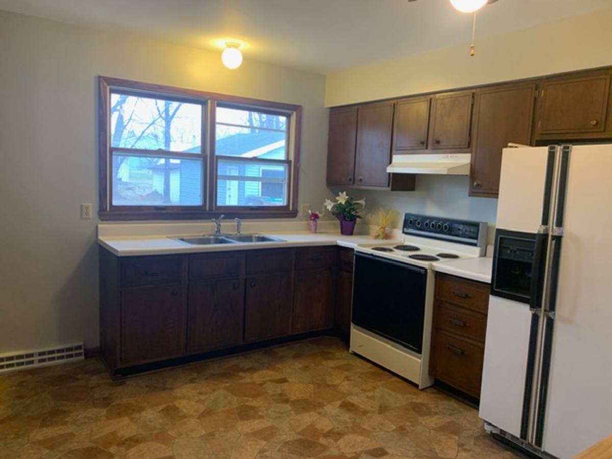 House for rent at 822 Dwight St, Chippewa Falls, WI 54729