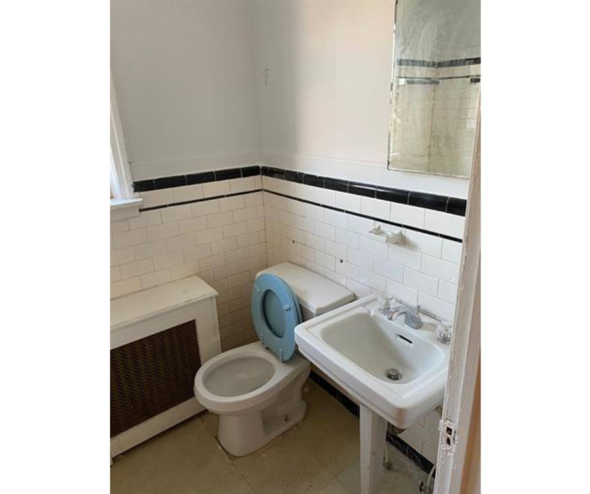 Apartment for rent at 823 N Woodington Rd, Baltimore, MD 21229