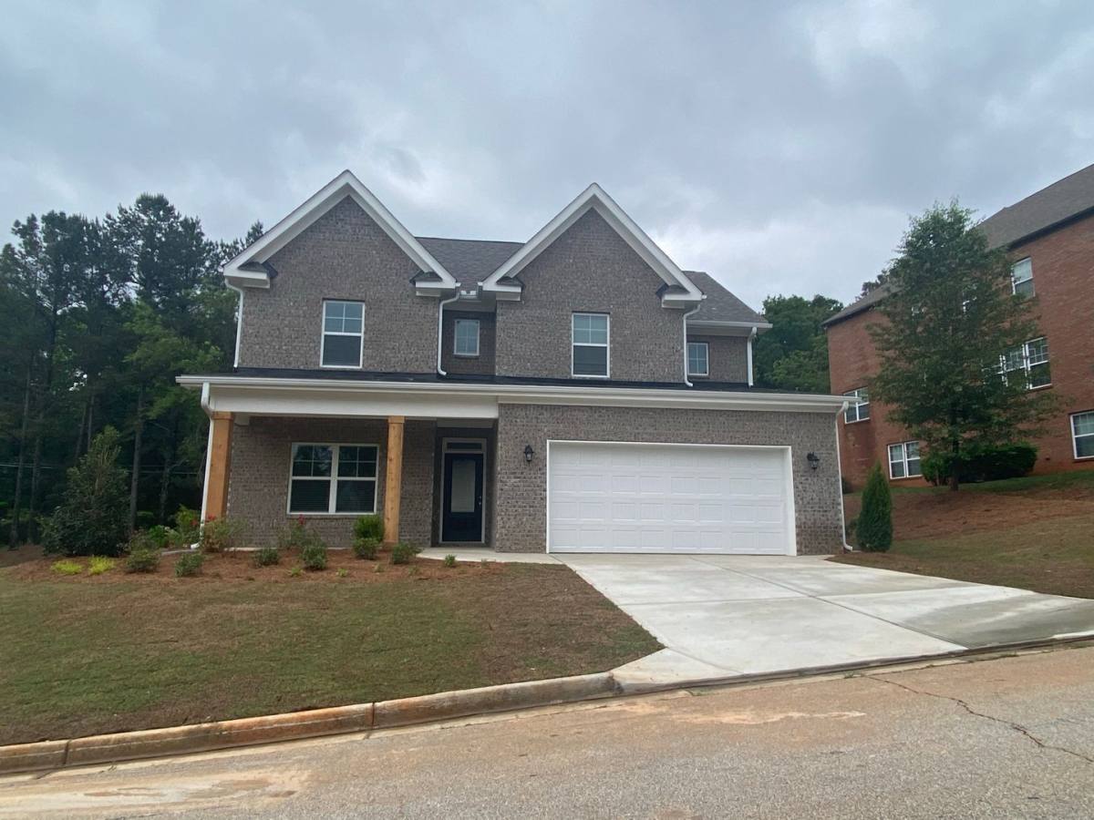 House for rent at 6017 Southland Dr, Stone Mountain, GA 30087
