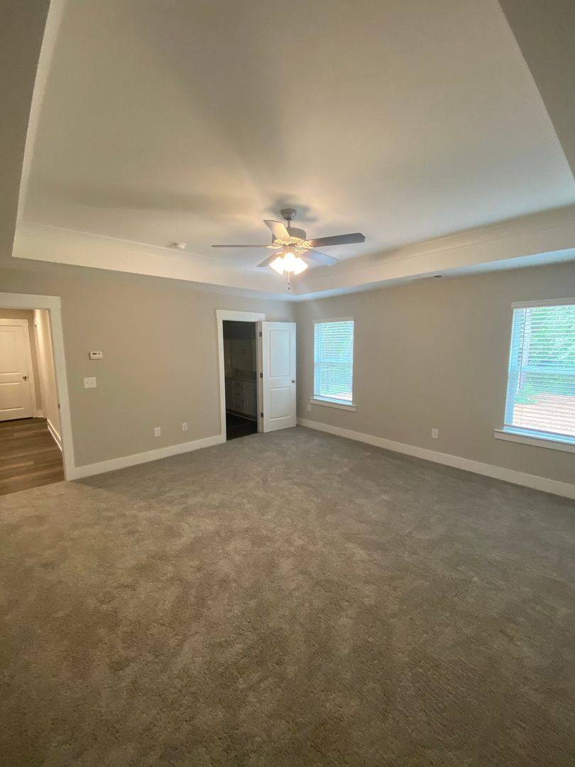 House for rent at 6017 Southland Dr, Stone Mountain, GA 30087