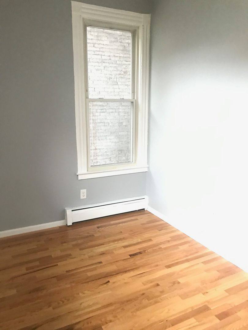 Apartment for rent at 133 Howe St, New Haven, CT 06511