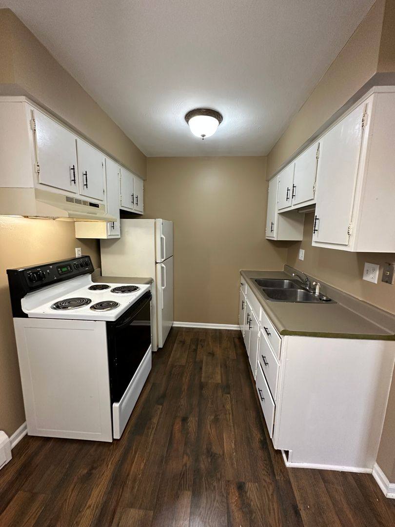 Apartment for rent at 2332 & 2342 Wemple St, Holt, MI 48842