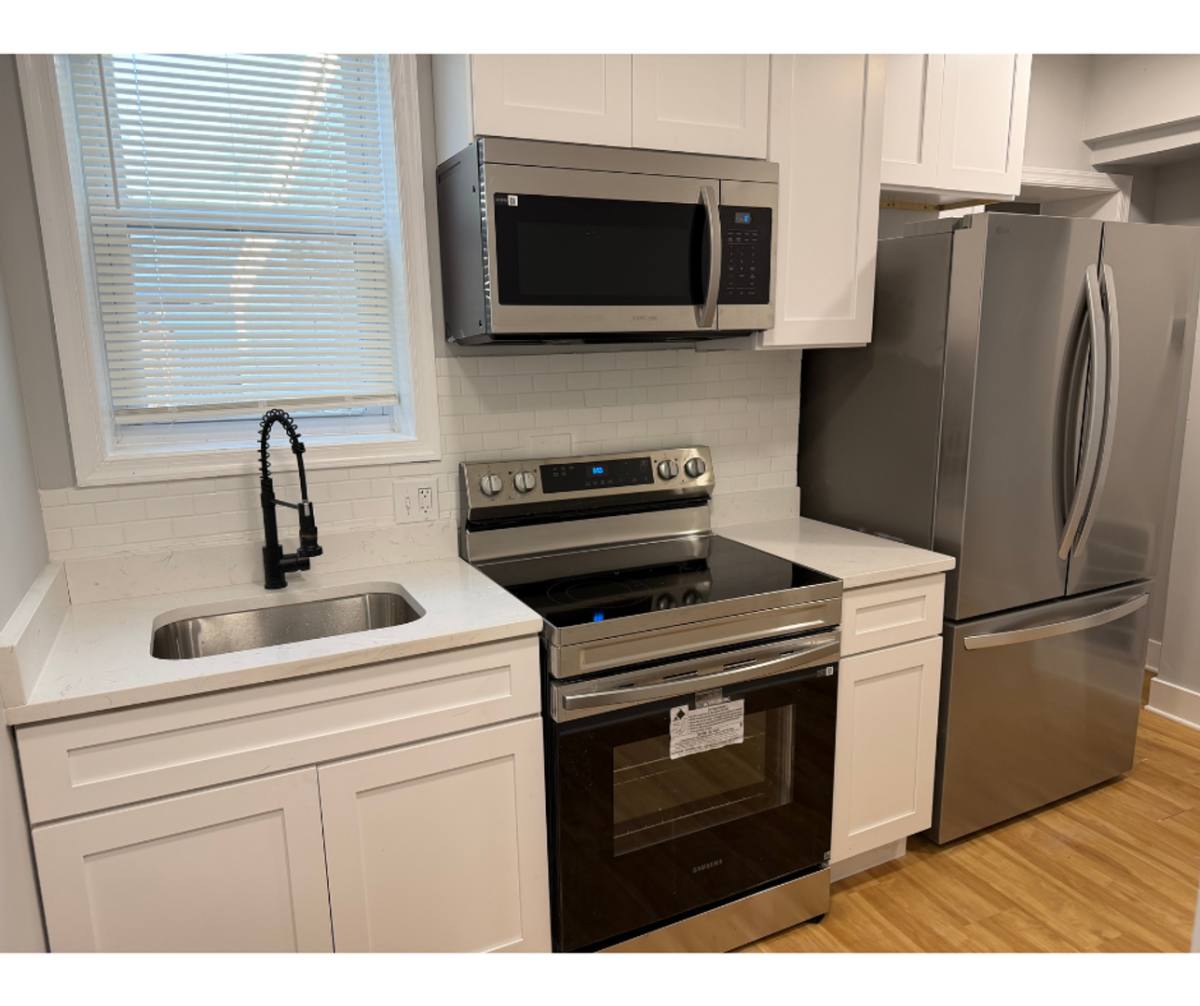 Apartment for rent at 1628 Benhill Ave, Curtis Bay, MD 21226