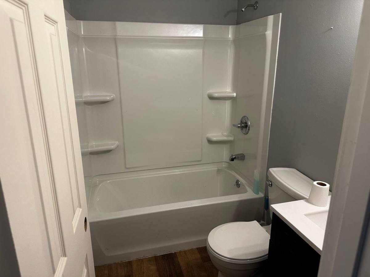Apartment for rent at 810 Payton Ave, Des Moines, IA 50315