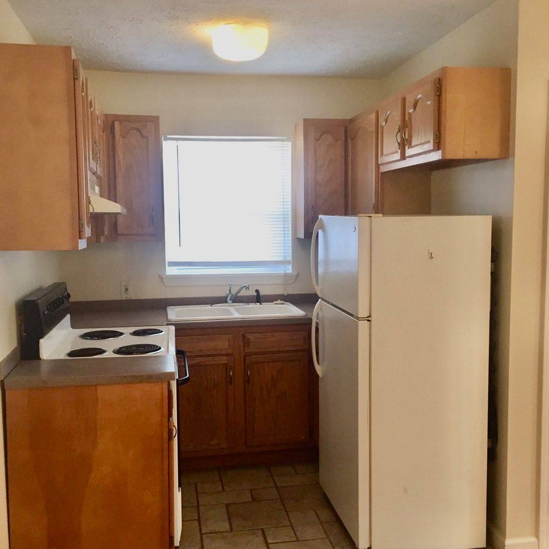 Apartment for rent at 208 Gatchell St, Black Mountain, NC 28711