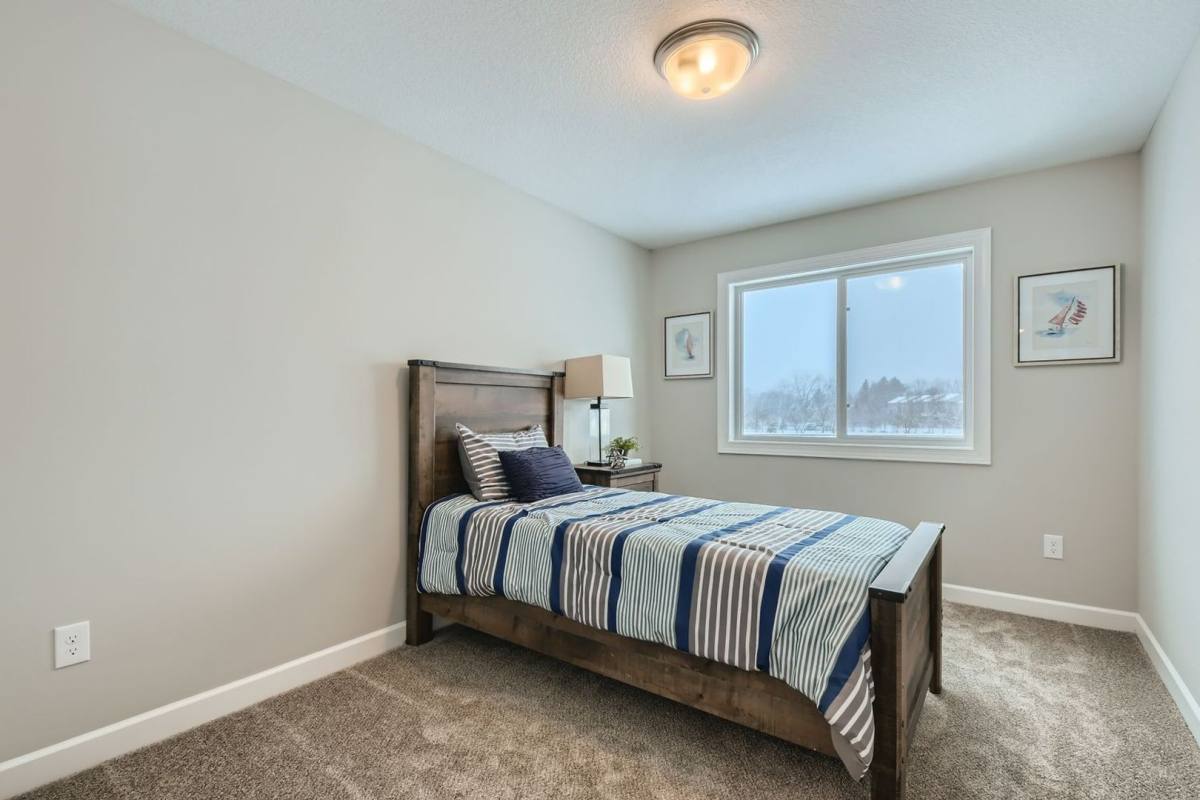Townhouse for rent at 2100 Cleveland Lane S, Cambridge, MN 55008