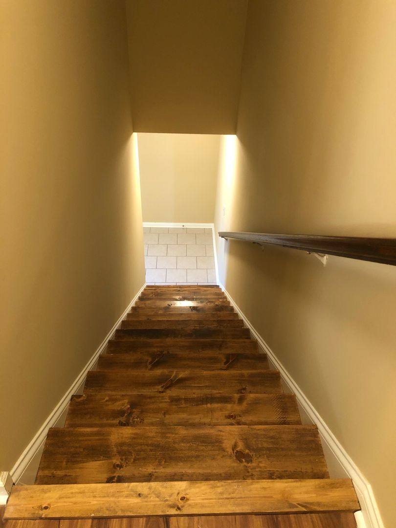Townhouse for rent at 1114 Brockley Way, Bowling Green, KY 42103