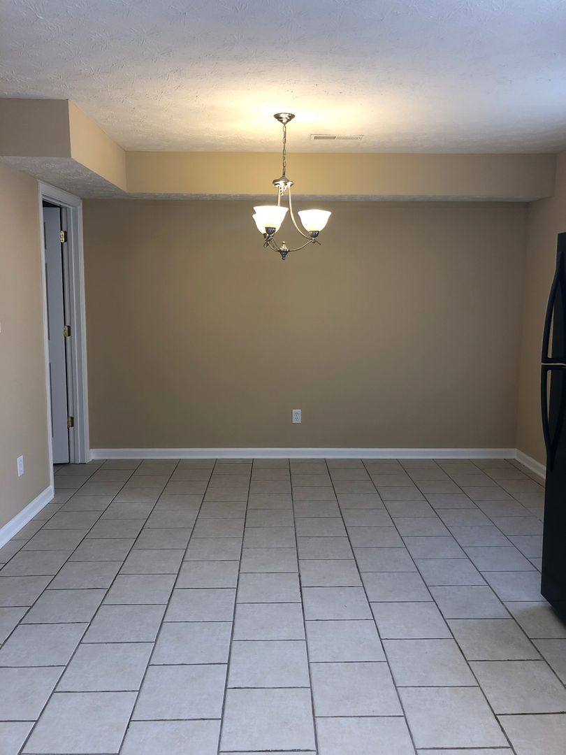 Townhouse for rent at 1114 Brockley Way, Bowling Green, KY 42103