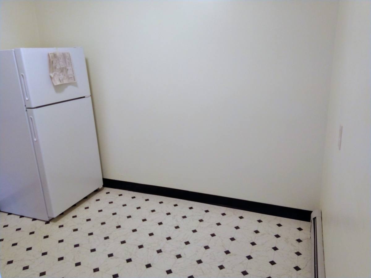 Apartment for rent at 2933 Delaware Ave, Buffalo, NY 14217
