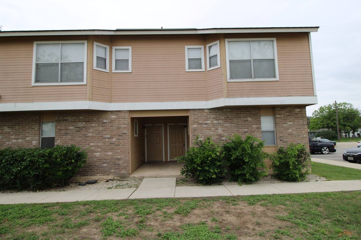 Apartment for rent at 945 Schertz Parkway, Schertz, TX 78154