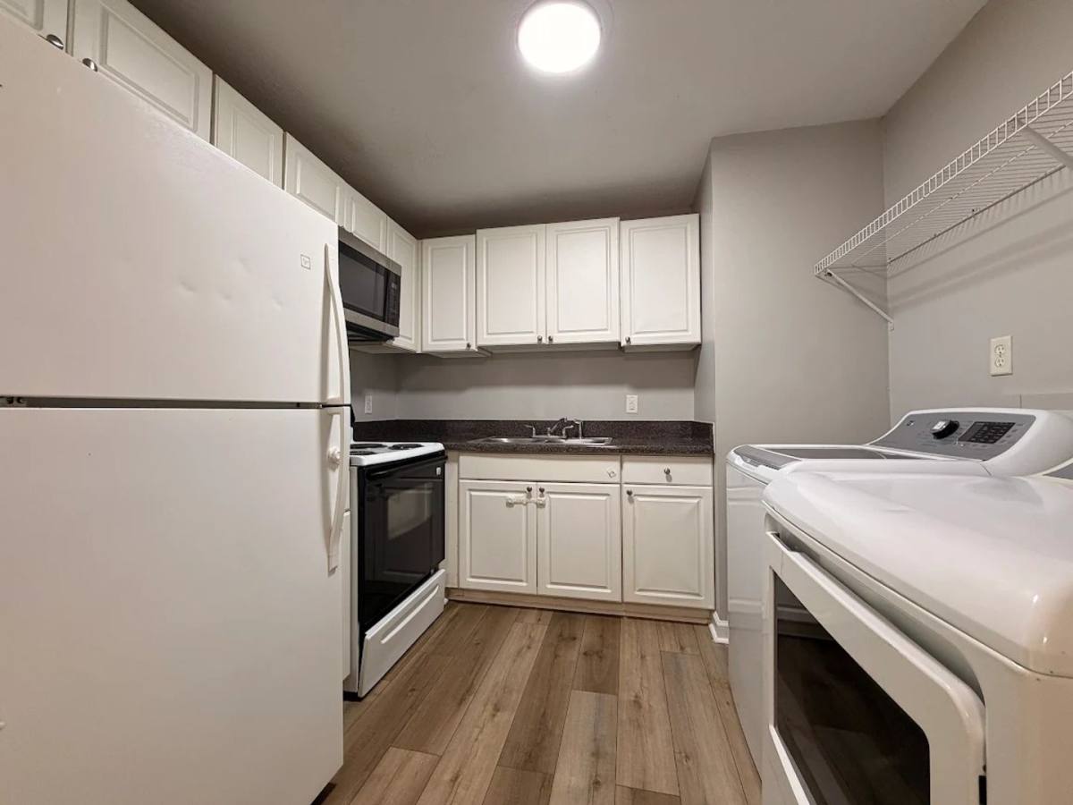 Apartment for rent at 205-207 Rustwood Dr, Athens, GA 30606